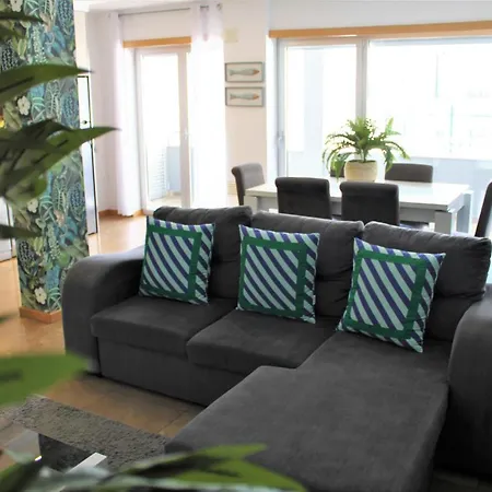 Salvador's House T2 - Rooftop Pool & Center Apartamento