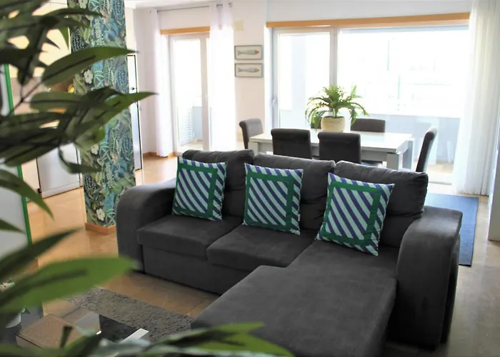 Salvador's House T2 - Rooftop Pool & Center Apartmán