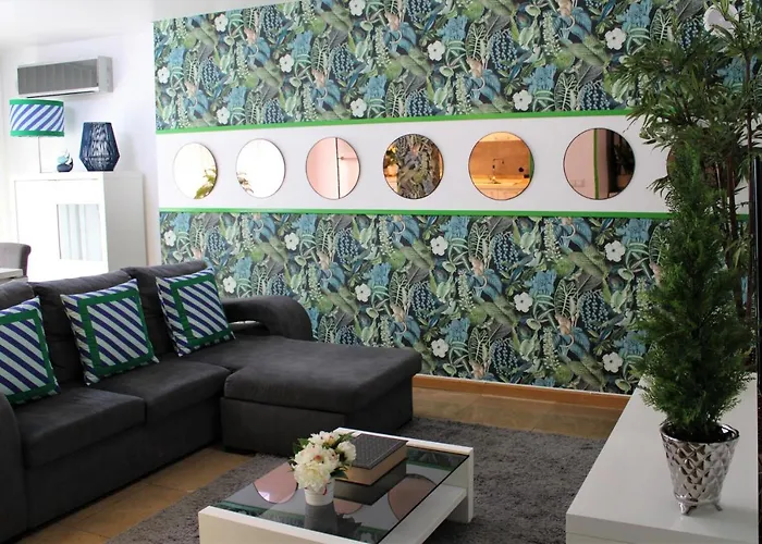 Salvador's House T2 - Rooftop Pool & Center Nazaré